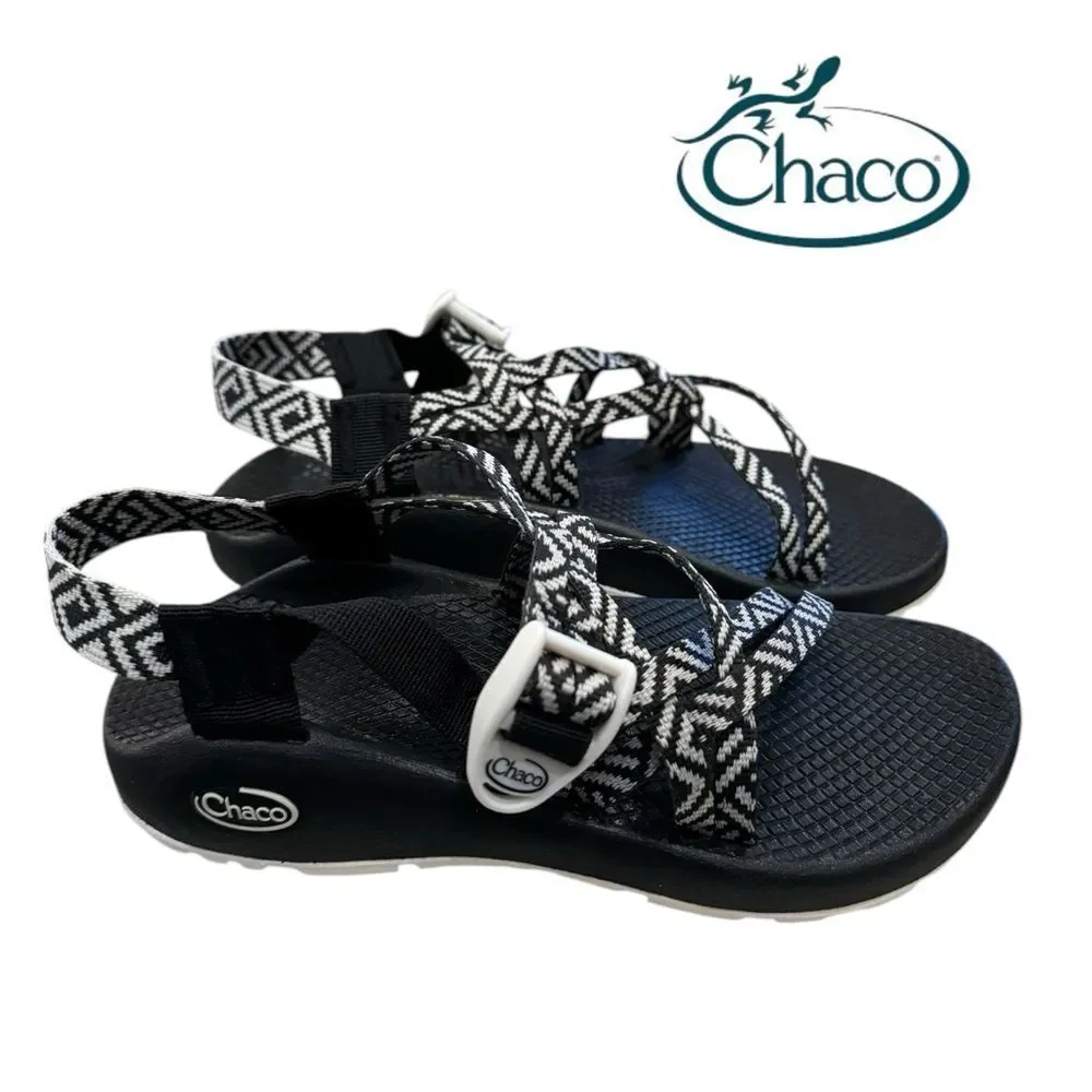 New Chaco Women's ZX/1 Classic Oragami Black Sport Sandals.6